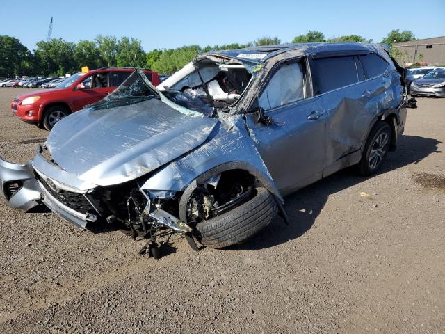 2020 TOYOTA HIGHLANDER XLE, 