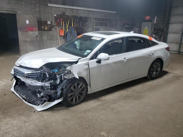 2020 TOYOTA AVALON XLE, null