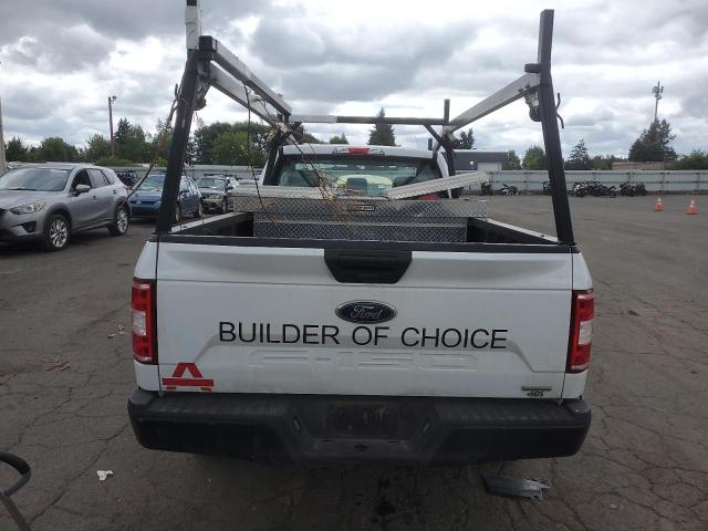 1FTNF1CGXJKC04054 - 2018 FORD F150 WHITE photo 6