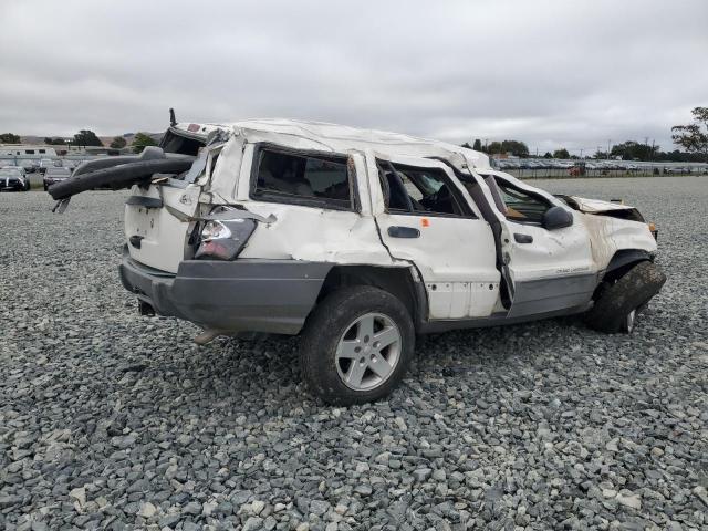 1J4GW48S52C319609 - 2002 JEEP GRAND CHEROKEE LAREDO WHITE photo 3