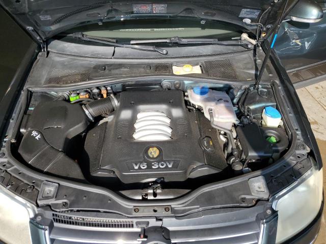 WVWRH63B44P245073 - 2004 VOLKSWAGEN PASSAT GLX Yaşıl foto 11