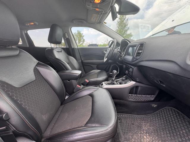 3C4NJDBB4MT588325 - 2021 JEEP COMPASS LATITUDE 白色 照片 5