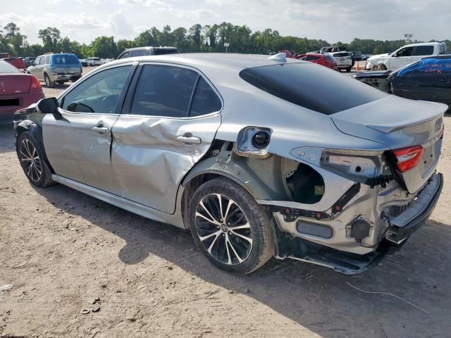 4T1B11HK0KU733139 - 2019 TOYOTA CAMRY L ვერცხლისფერი ფოტო 2