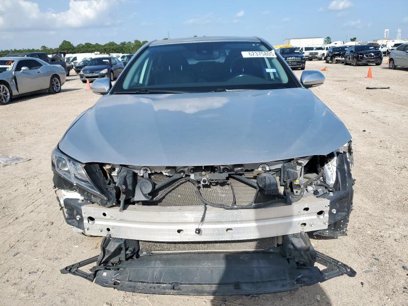 4T1B11HK0KU733139 - 2019 TOYOTA CAMRY L ვერცხლისფერი ფოტო 5