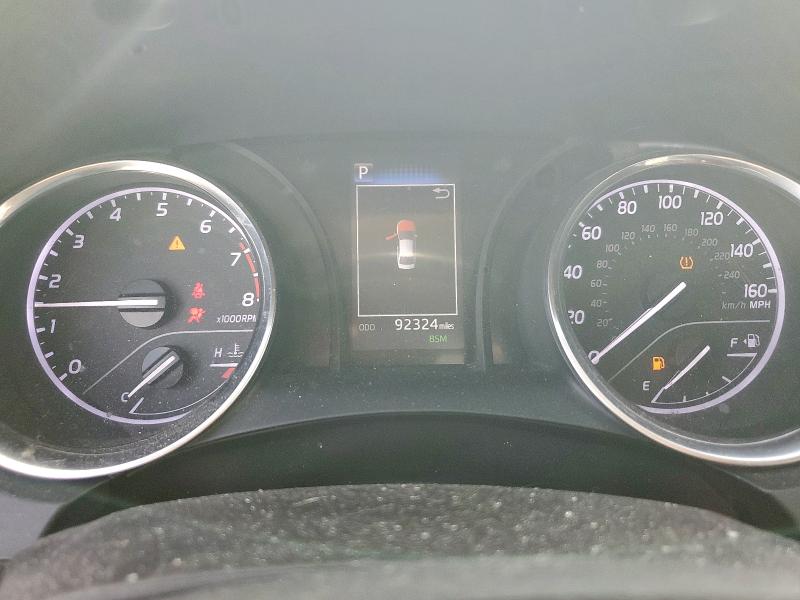 4T1B11HK0KU733139 - 2019 TOYOTA CAMRY L ვერცხლისფერი ფოტო 9