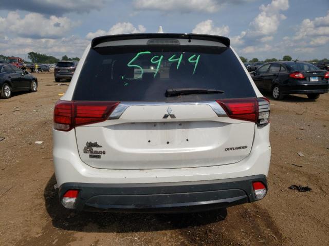 JA4AD3A32JZ054376 - 2018 MITSUBISHI OUTLANDER SE WHITE photo 6