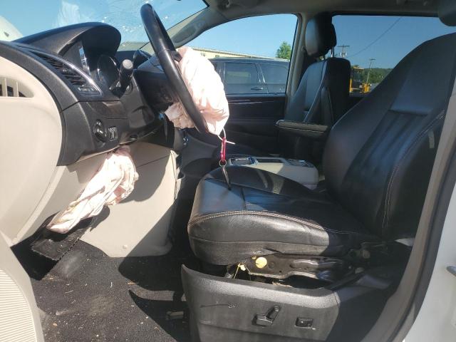 2C4RC1BG0CR346302 - 2012 CHRYSLER TOWN & COU TOURING WHITE photo 7