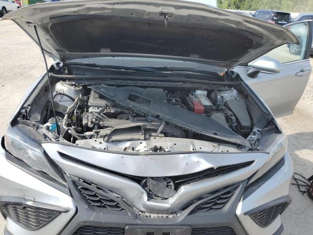 4T1S11AKXPU099307 - 2023 TOYOTA CAMRY SE NIGHT SHADE SILVER photo 11