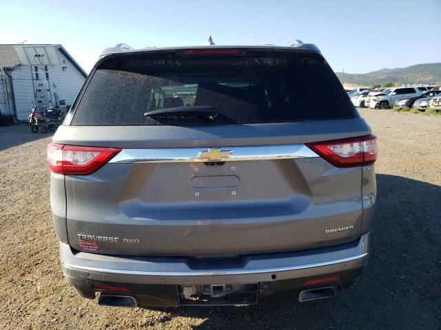 1GNEVKKW7LJ298377 - 2020 CHEVROLET TRAVERSE PREMIER GRAY photo 6