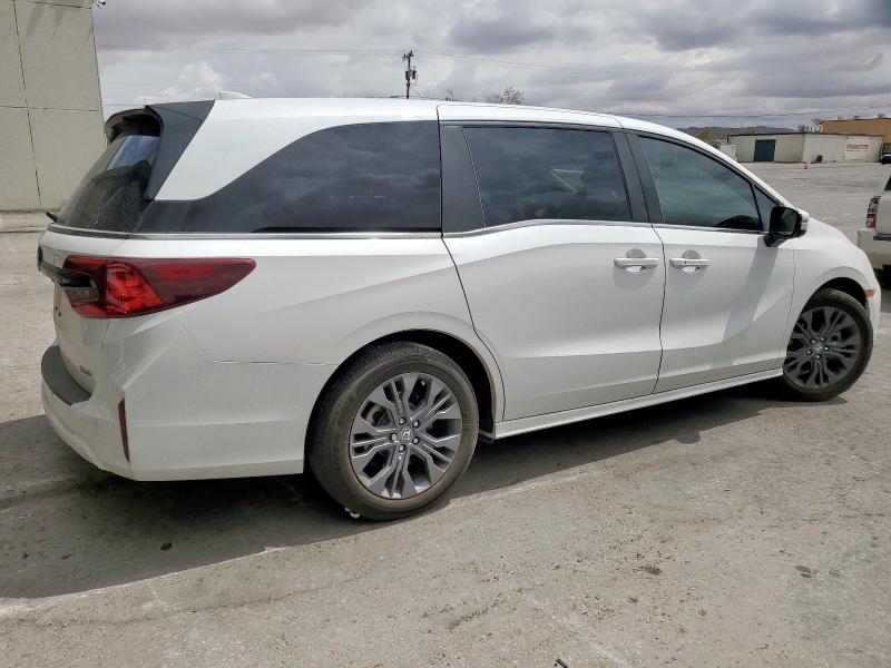 5FNRL6H89SB004709 - 2025 HONDA ODYSSEY TOURING WHITE photo 3