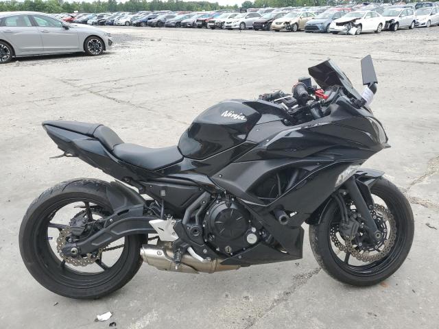 JKAEXEJ16KDA03404 - 2019 KAWASAKI EX650 J შავი ფოტო 1