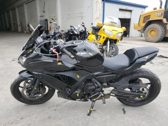 JKAEXEJ16KDA03404 - 2019 KAWASAKI EX650 J შავი ფოტო 3