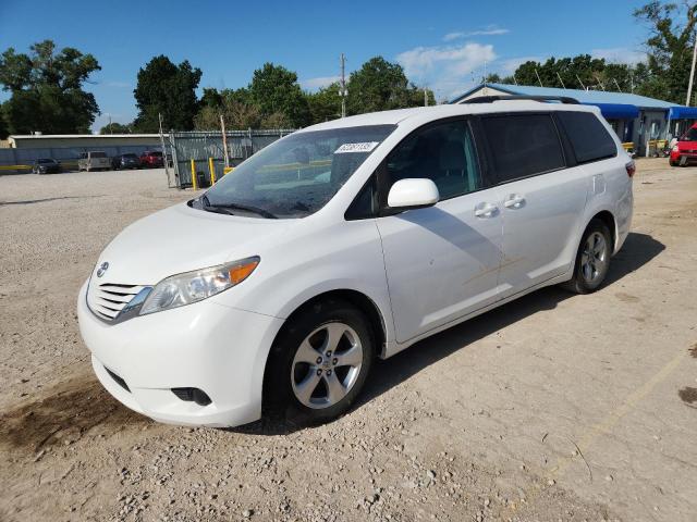 2017 TOYOTA SIENNA LE, 