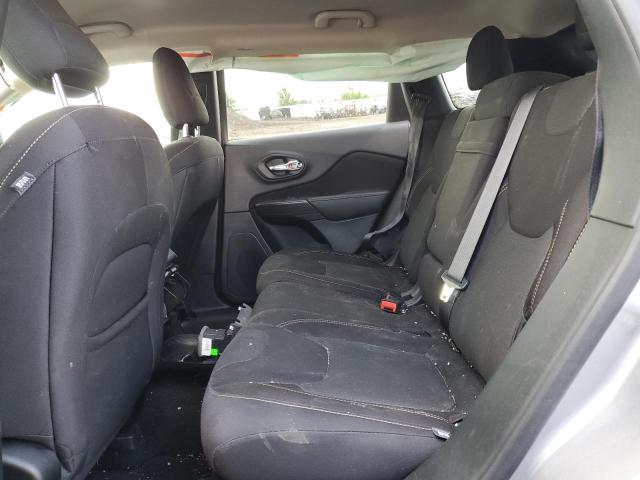 1C4PJLCB2HW534930 - 2017 JEEP CHEROKEE LATITUDE SILVER photo 10