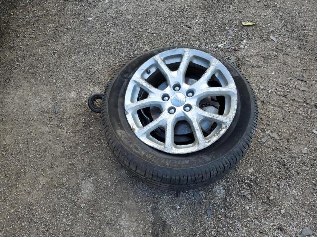 1C4PJLCB2HW534930 - 2017 JEEP CHEROKEE LATITUDE SILVER photo 12