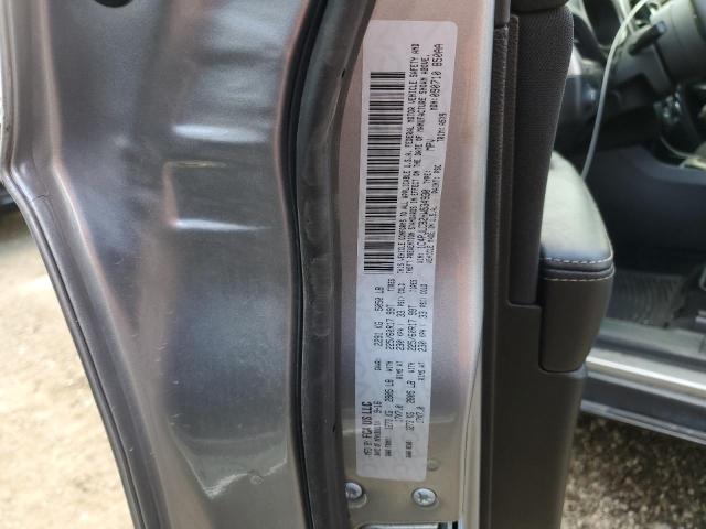 1C4PJLCB2HW534930 - 2017 JEEP CHEROKEE LATITUDE SILVER photo 13