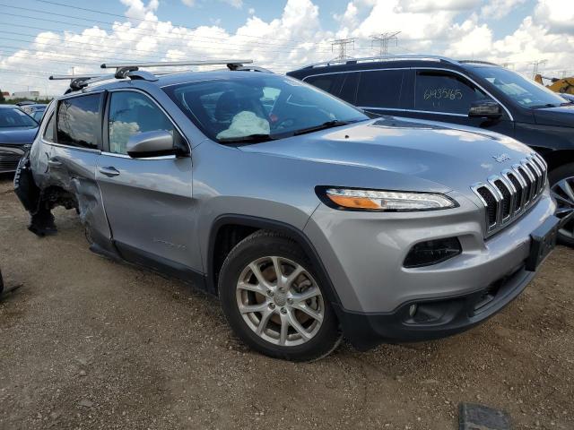 1C4PJLCB2HW534930 - 2017 JEEP CHEROKEE LATITUDE SILVER photo 4