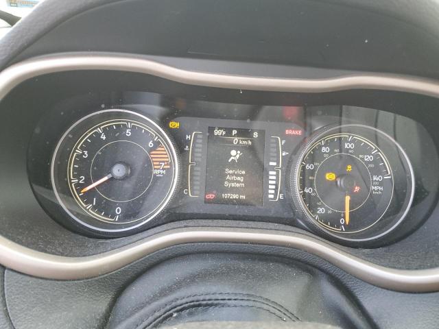 1C4PJLCB2HW534930 - 2017 JEEP CHEROKEE LATITUDE SILVER photo 9