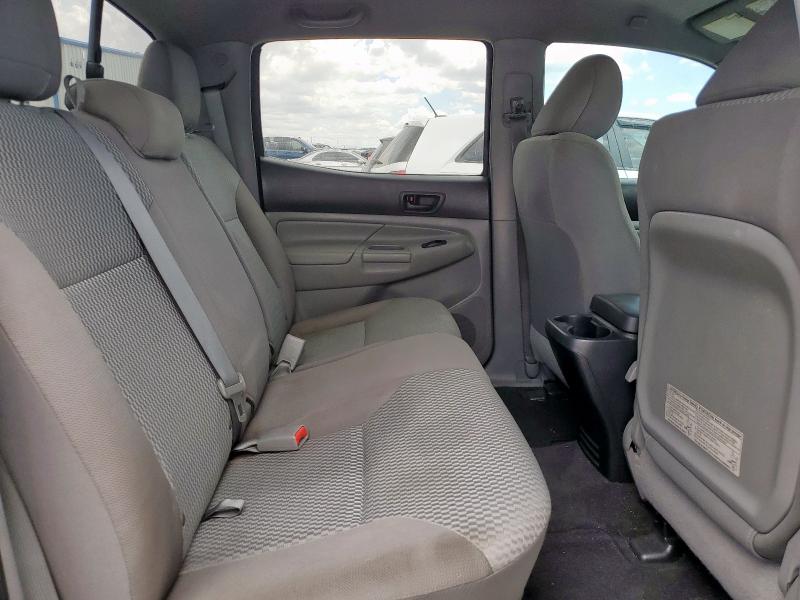 5TFJU4GN3DX047926 - 2013 TOYOTA TACOMA DOUBLE CAB PRERUNNER SILVER photo 10