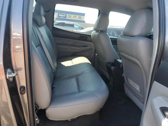 5TFLU4EN6FX135853 - 2015 TOYOTA TACOMA DOUBLE CAB Grau Foto 10