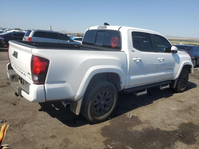 3TMCZ5AN7NM482447 - 2022 TOYOTA TACOMA DOUBLE CAB WHITE photo 3