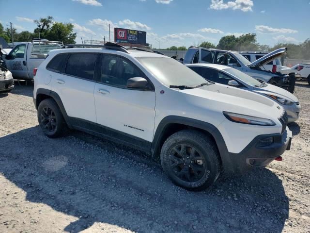 1C4PJMBSXGW306700 - 2016 JEEP CHEROKEE TRAILHAWK WHITE photo 4
