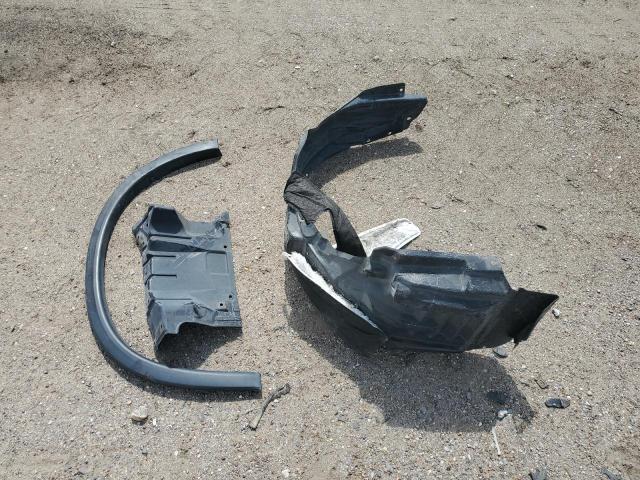 JA4AP3AU9JU024742 - 2018 MITSUBISHI OUTLANDER ES WHITE photo 13