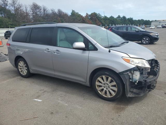 5TDJK3DCXCS043637 - 2012 TOYOTA SIENNA LE SILVER photo 4