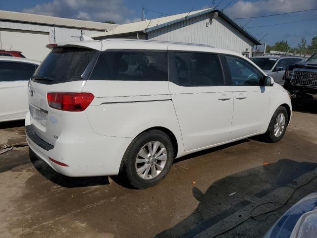 KNDMB5C16G6084815 - 2016 KIA SEDONA LX WHITE photo 3