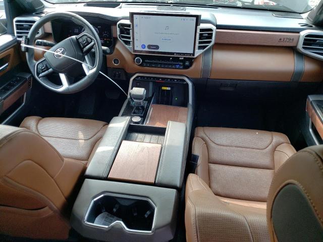 5TFMA5DB4NX029572 - 2022 TOYOTA TUNDRA CREWMAX PLATINUM Braun Foto 8