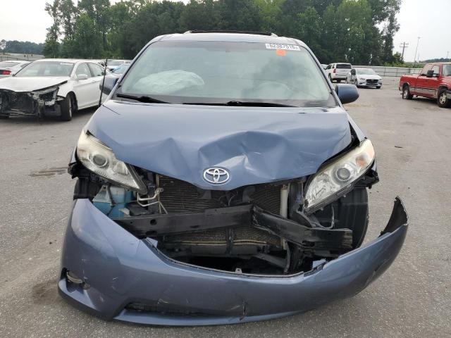 5TDYK3DC5DS375534 - 2013 TOYOTA SIENNA XLE BLUE photo 5