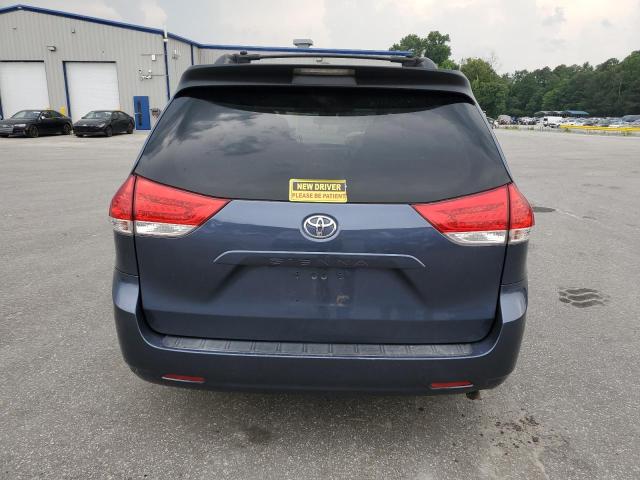 5TDYK3DC5DS375534 - 2013 TOYOTA SIENNA XLE BLUE photo 6