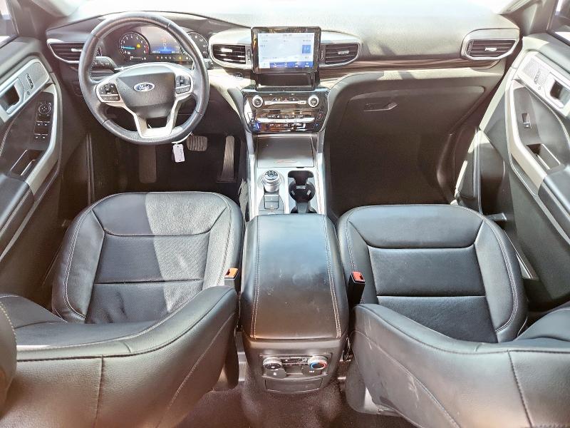 1FMSK8FH3PGA57255 - 2023 FORD EXPLORER LIMITED SILVER photo 8