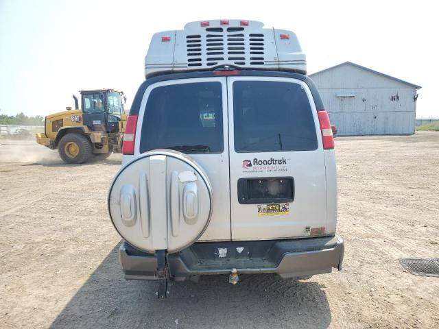 1GCWGFCA1B1175142 - 2011 CHEVROLET EXPRESS G2 SILVER photo 6