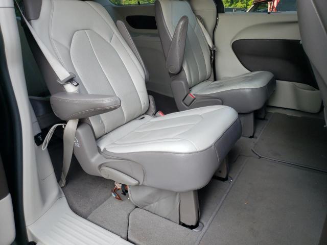 2C4RC1EG5HR778418 - 2017 CHRYSLER PACIFICA TOURING L PLUS GRAY photo 11