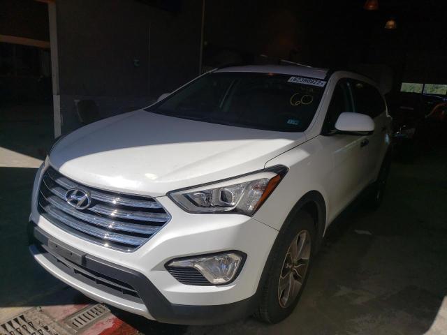 KM8SM4HF9GU135005 - 2016 HYUNDAI SANTA FE SE WHITE photo 2