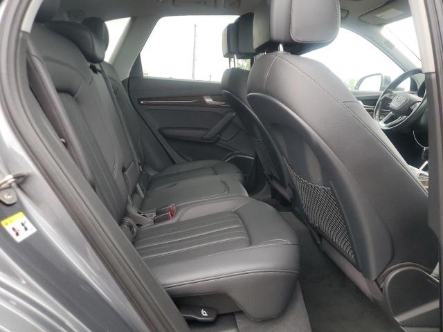 WA1BNAFY8J2038492 - 2018 AUDI Q5 PREMIUM PLUS GRAY photo 11