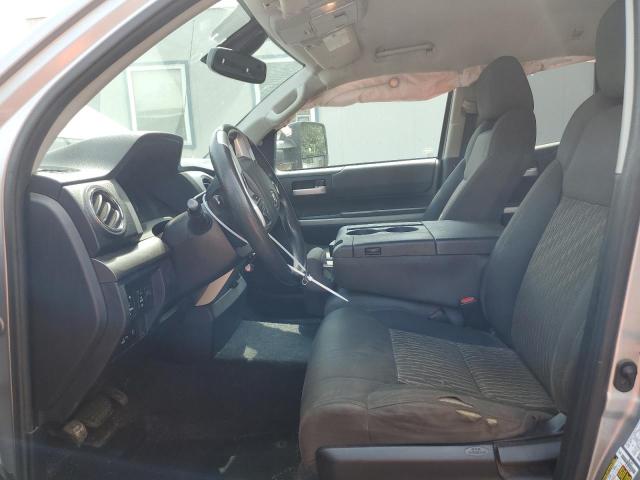 5TFUY5F16KX863631 - 2019 TOYOTA TUNDRA DOUBLE CAB SR/SR5 SILVER photo 7