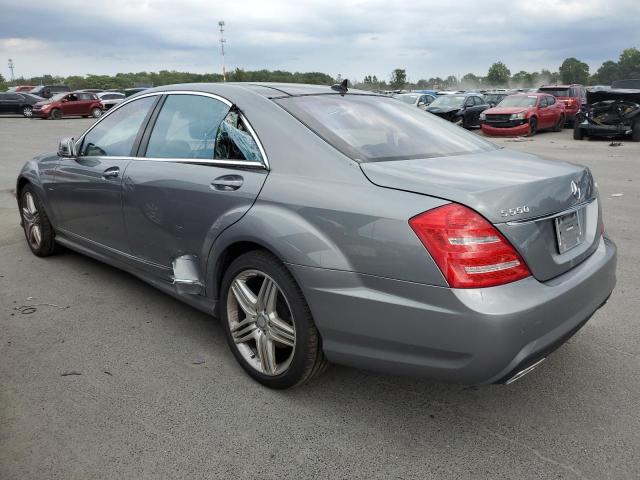 WDDNG9EB4CA460833 - 2012 MERCEDES-BENZ S 550 4MATIC GRAY photo 2