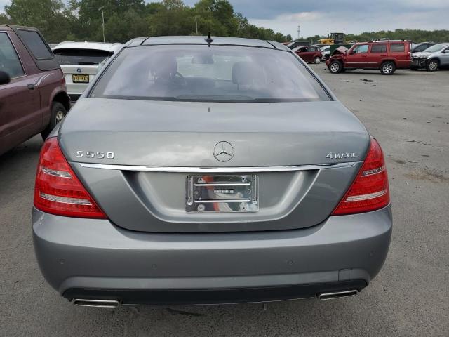 WDDNG9EB4CA460833 - 2012 MERCEDES-BENZ S 550 4MATIC GRAY photo 6