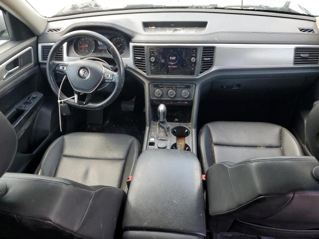 1V2KR2CA2JC545355 - 2018 VOLKSWAGEN ATLAS SE Silber Foto 8