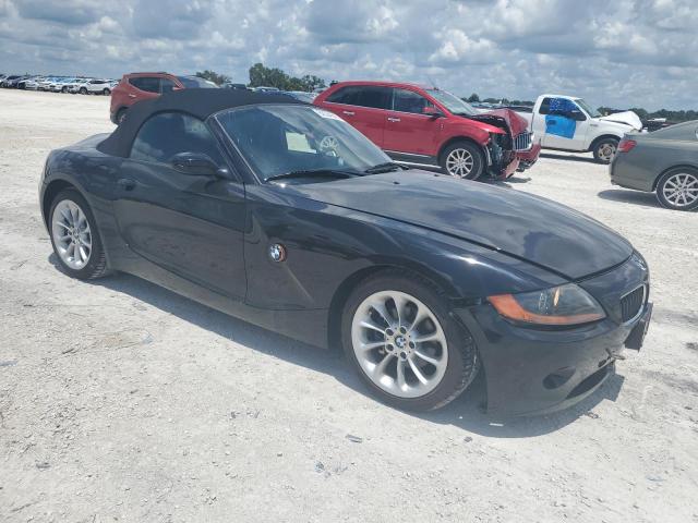 4USBT33443LR62170 - 2003 BMW Z4 2.5 BLACK photo 4