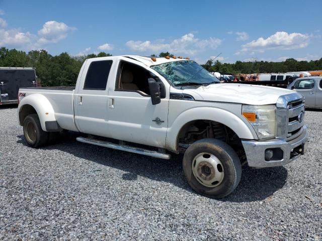 1FT8W3DTXFEC52907 - 2015 FORD F350 4X4 SUPER DUTY WHITE photo 4