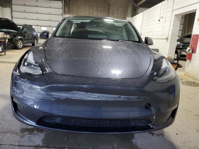 7SAYGDEE4RA287013 - 2024 TESLA MODEL Y 灰色 照片 5