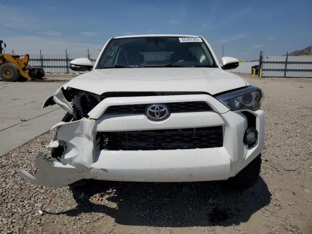 JTEBU5JR7H5408593 - 2017 TOYOTA 4RUNNER SR5/SR5 PREMIUM 白色 照片 5