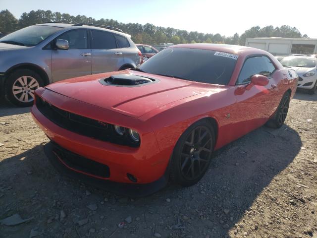 2C3CDZFJ5GH118982 - 2016 DODGE CHALLENGER R/T SCAT PACK RED photo 2