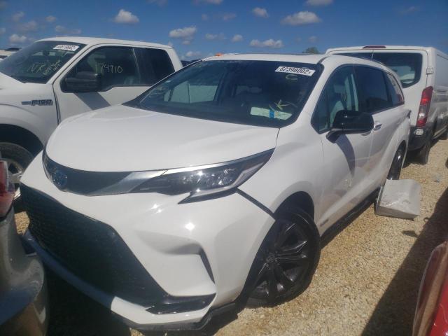 5TDDRKECXMS040577 - 2021 TOYOTA SIENNA XSE WHITE photo 2