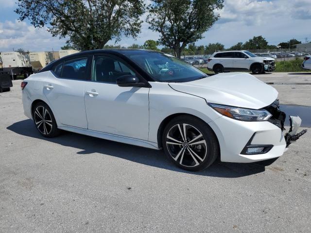 3N1AB8DV0NY298956 - 2022 NISSAN SENTRA SR WHITE photo 4