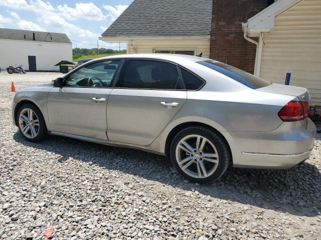 1VWAP7A31DC041661 - 2013 VOLKSWAGEN PASSAT S Күміс фото 2