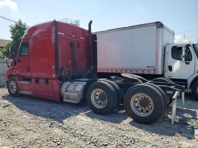 3AKJGHDV7GSHE2906 - 2016 FREIGHTLINER CASCADIA 113 RED photo 3